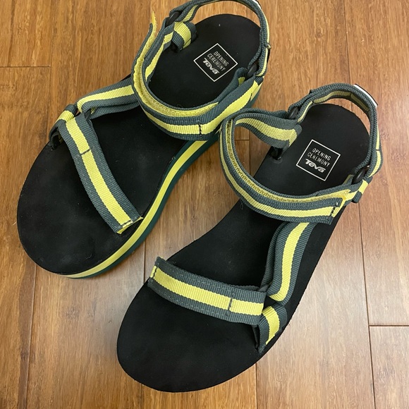Teva x Opening Ceremony Universal Flatform Sandals - Picture 4 of 4